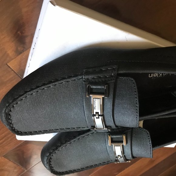 NEW! Calvin Klein MEN'S Size 7 LOAFERS Black - Picture 4 of 5